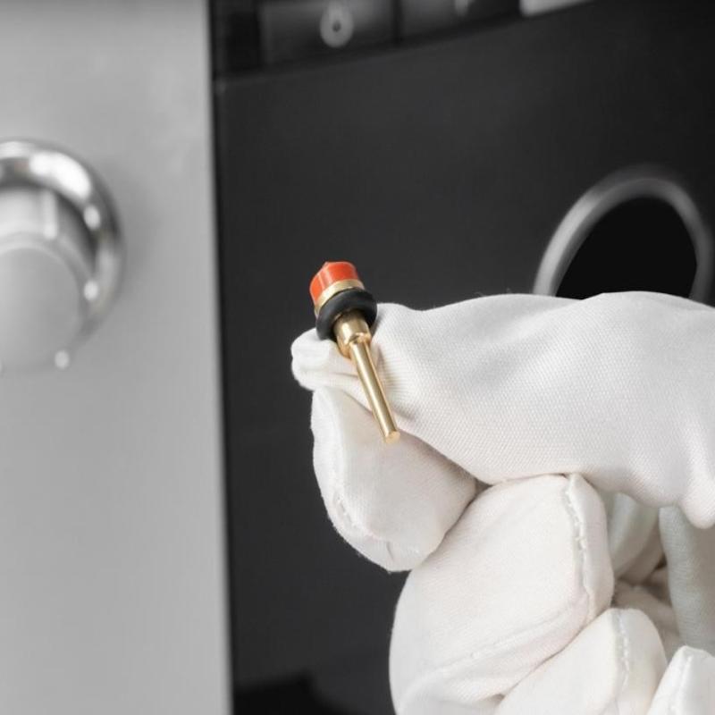 Coffee Equipment Maintenance - موصل صيانة ماكينة القهوة لجهاز جورا،